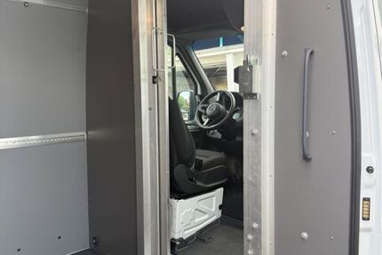 Mercedes-Benz eSprinter 10.968 km 17.000 &euro; Düsseldorf 40549