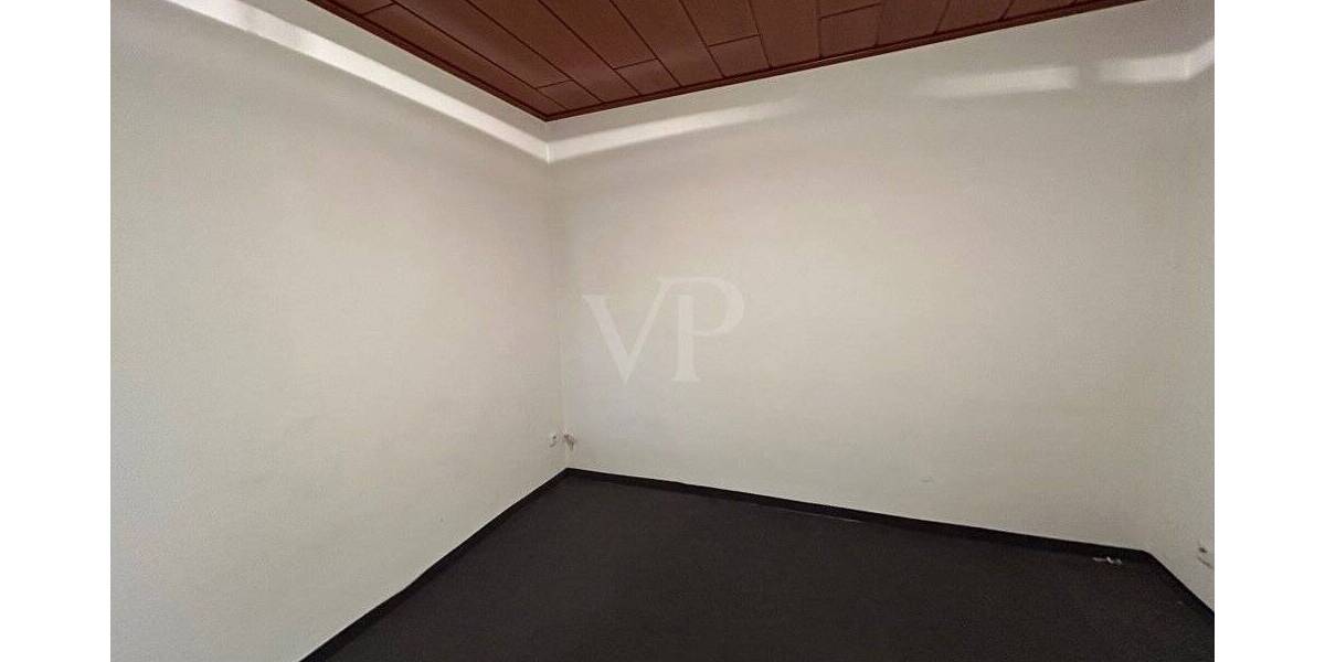 Gewerbeobjekt Velbert Mitte - 4 Zimmer, 148 m&sup2;, 1.200&euro; | Angebot:25733774