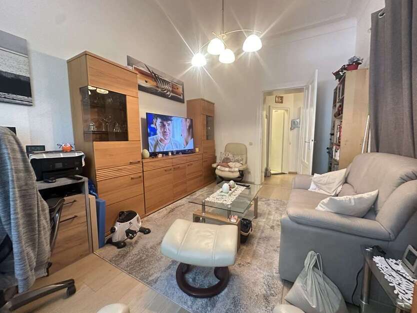 Wohnung zum Kaufen in Düsseldorf 195.000 € 59 m²