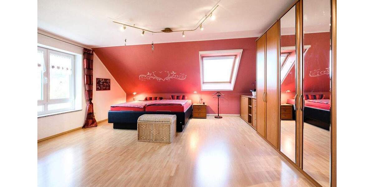 Doppelhaushälfte Langenfeld Immigrath - 4 Zimmer, 130 m&sup2;, 675.000&euro; | Angebot:23254434