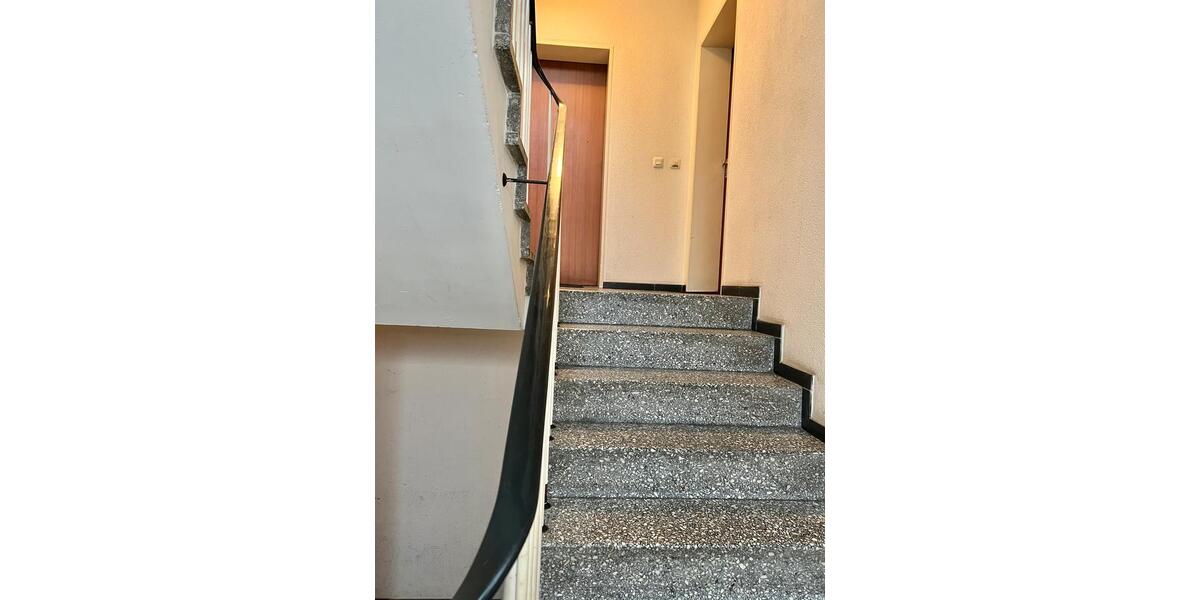 Exklusive 5-Zimmer-Dachgeschosswohnung 5 zimmer