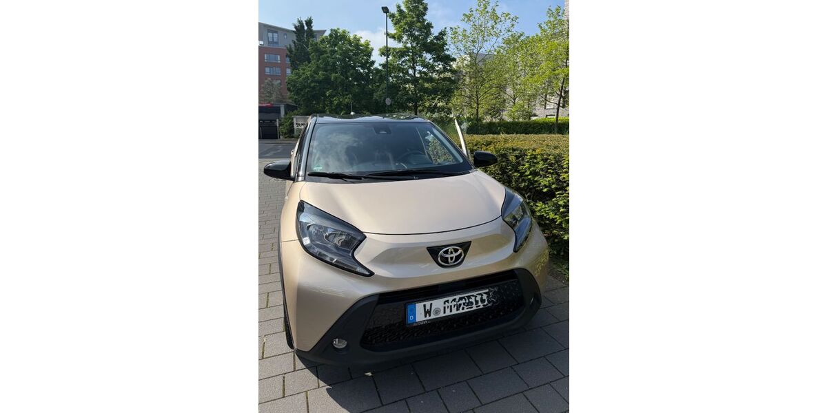 Toyota Aygo (X) 31.500 km 13.800 &euro; Wuppertal 42287