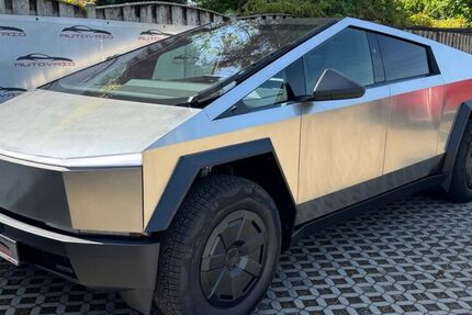 Tesla Andere