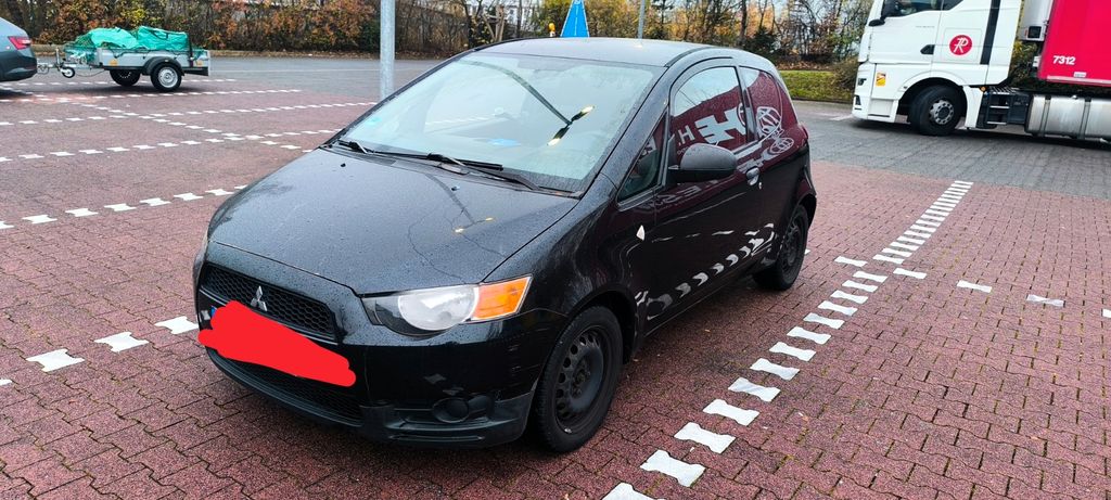 Mitsubishi Colt 124.000 km 2.149 &euro; wuppertal 42281