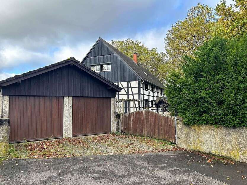 Haus zum Kaufen in Bochum 884.000 € 344 m²