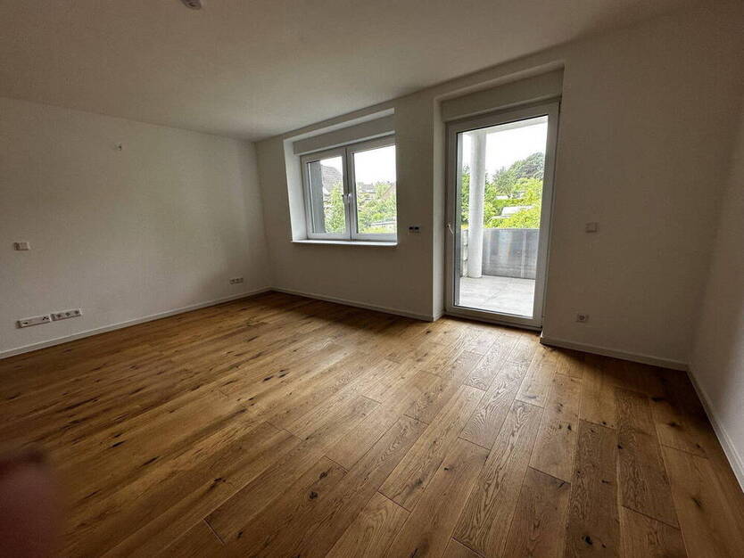 Wohnung 3,5 Zimmer, Fußbodenheizung, Deckenkühlung, Barrierefrei