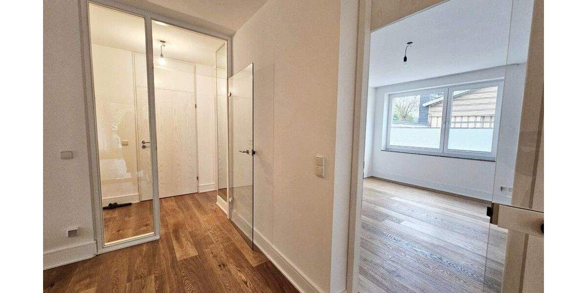 Etagenwohnung Solingen Ohligs-Aufderhöhe - 3 Zimmer, 117 m&sup2;, 1.400&euro; | Angebot:25702959