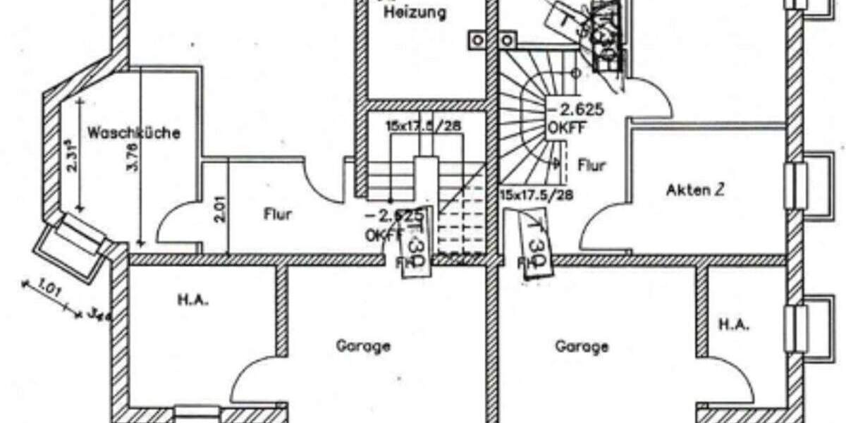Aufgeteiltes Wohn- und Bürohaus in Sackgassenlage mit Tiefgarage und großem Naturgarten 1 zimmer