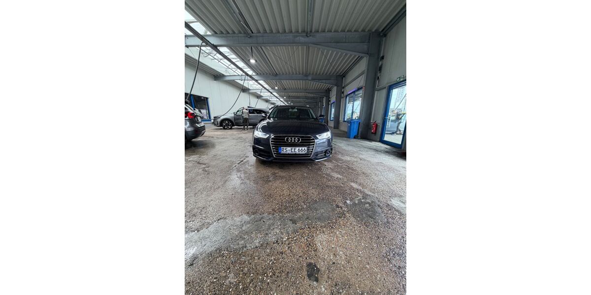 Audi A6 205.000 km 17.950 &euro; Remscheid 42855