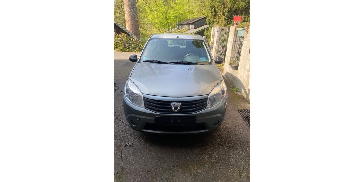 Dacia Sandero 157.567 km 1.600 &euro; Remscheid 42857