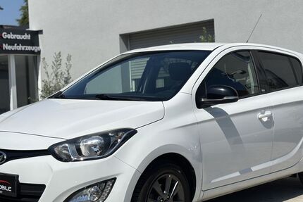 Hyundai i20 102.777 km 6.490 &euro; Velbert 42551