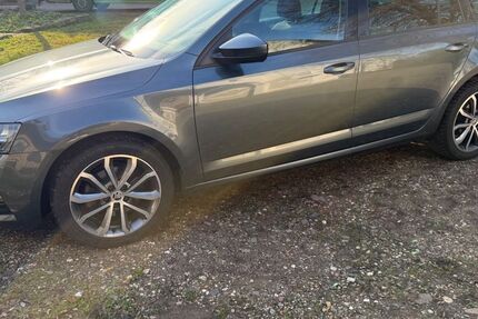 Skoda Octavia 165.000 km 11.990 &euro; Langenfeld 40746