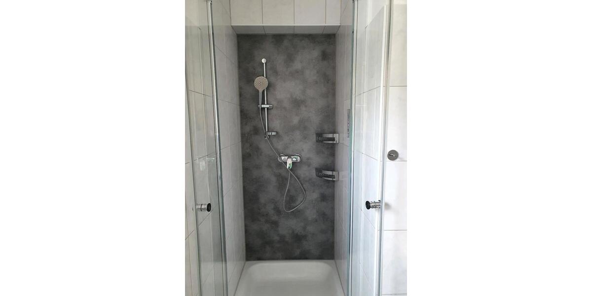 Etagenwohnung Remscheid Lüttringhausen - 4 Zimmer, 80 m&sup2;, 220.000&euro; | Angebot:27425681