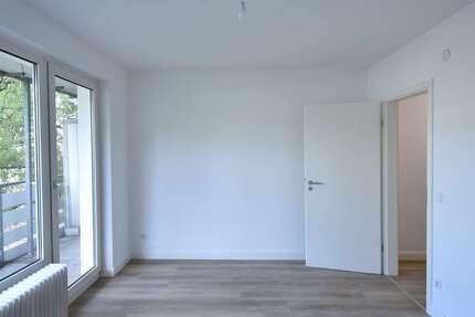 Wohnung zum Kaufen in Düsseldorf 179.500 € 29.9 m² 1 zimmer