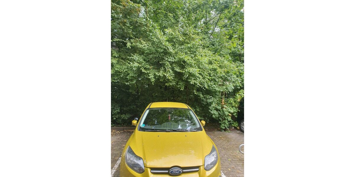 Ford Focus 125.000 km 4.500 &euro; Hilden 40721