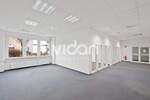 HALLE | BÜRO | STELLPLÄTZE | VIDAN REAL ESTATE zimmer