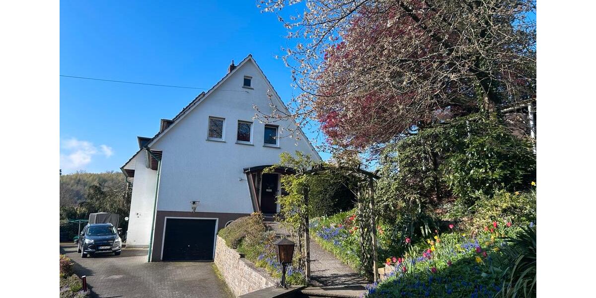 Einfamilienhaus Lindlar - 6 Zimmer, 167 m&sup2;, 350.000&euro; | Angebot:26145617