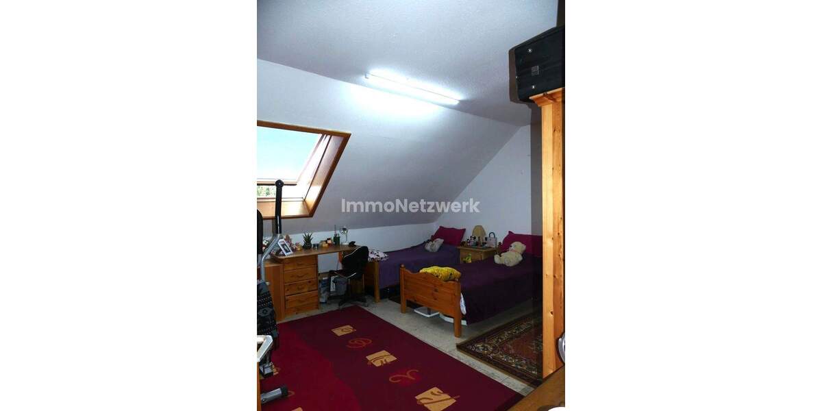 Gepflegtes und vermietetes Wohn- und Geschäftshaus in zentraler Lage zimmer