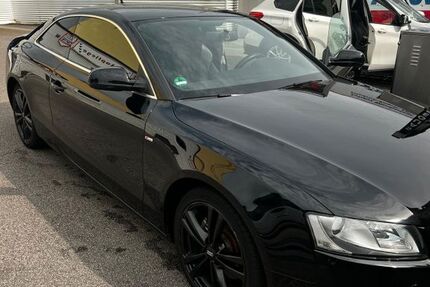 Audi A5 153.800 km 8.950 &euro; Wuppertal 42283