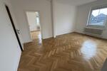 Etagenwohnung Bergisch Gladbach Gronau - 5 Zimmer, 135 m&sup2;, 1.700&euro; | Angebot:25646820