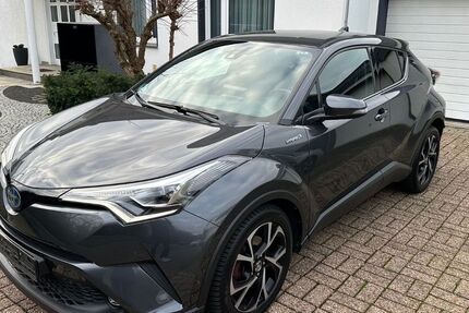Toyota C-HR 72.000 km 16.999 &euro; Velbert 42549