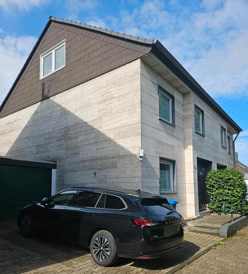 Haus (Doppelhaushälfte)