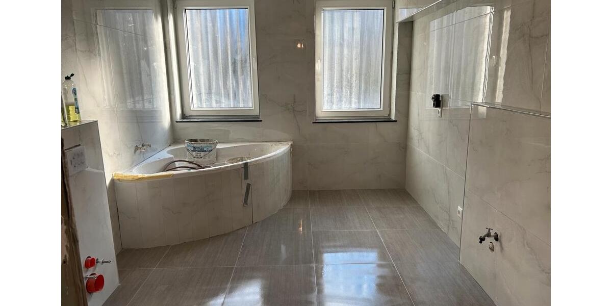 Erdgeschoßwohnung Wuppertal Gemarkung Langerfeld - 2.5 Zimmer, 84 m&sup2;, 695&euro; | Angebot:25756638