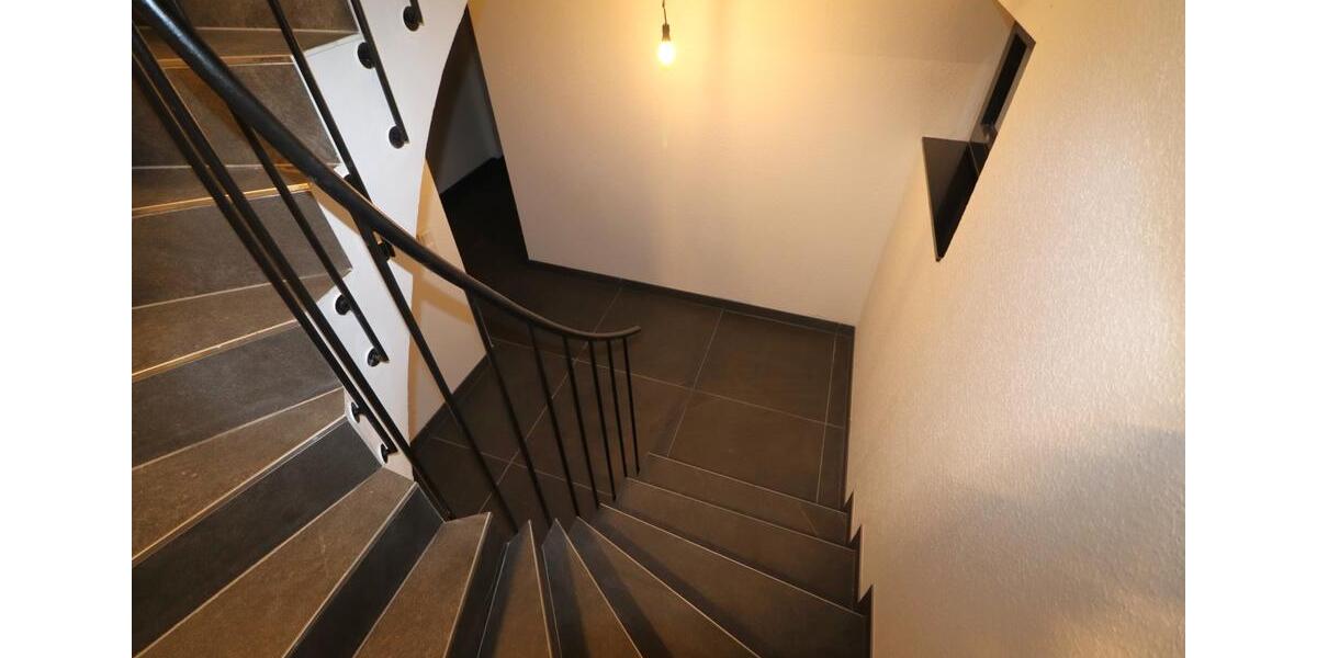 Maisonettenwohnung Hagen Dahl - 4 Zimmer, 210 m&sup2;, 1.600&euro; | Angebot:25904863