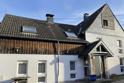 Haus zum Kaufen in Leichlingen 549.000 € 160 m² 7 zimmer