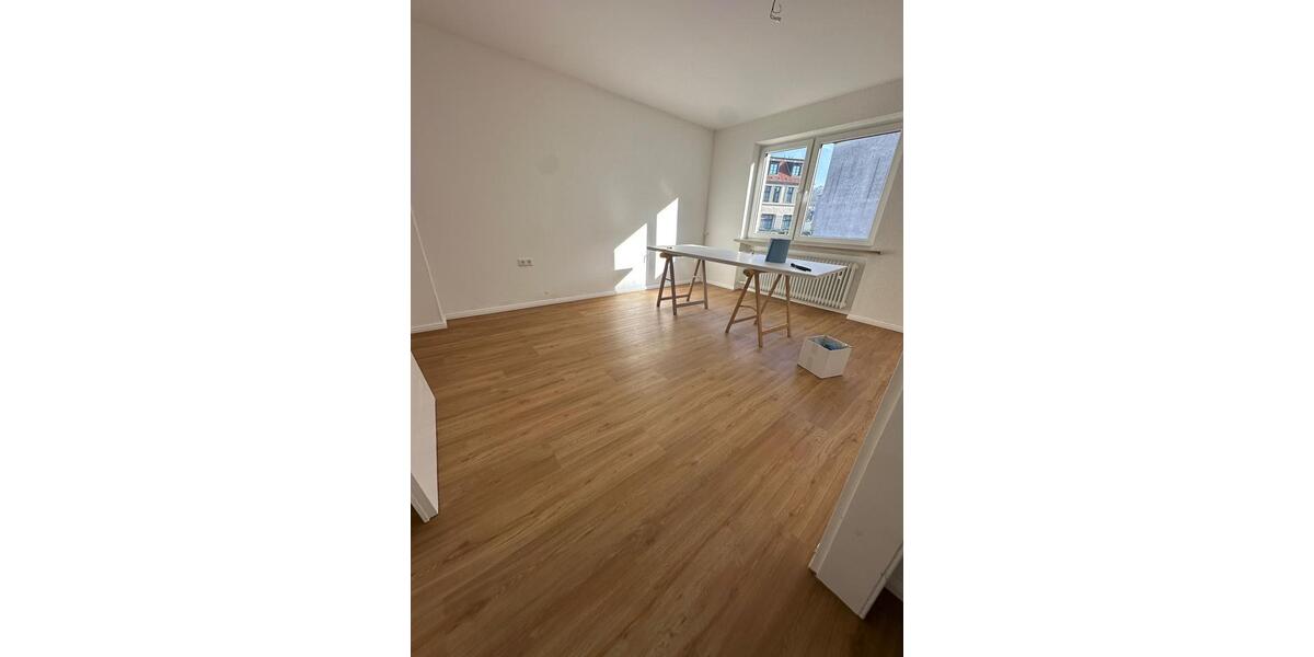 Etagenwohnung Wuppertal Elberfeld - 5 Zimmer, 101 m&sup2;, 890&euro; | Angebot:25784499