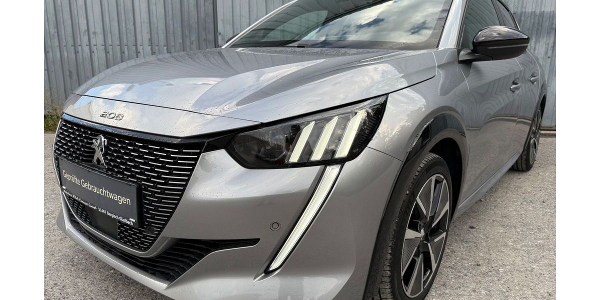 Peugeot 208 58.394 km 14.990 &euro; Bergisch Gladbach 51467
