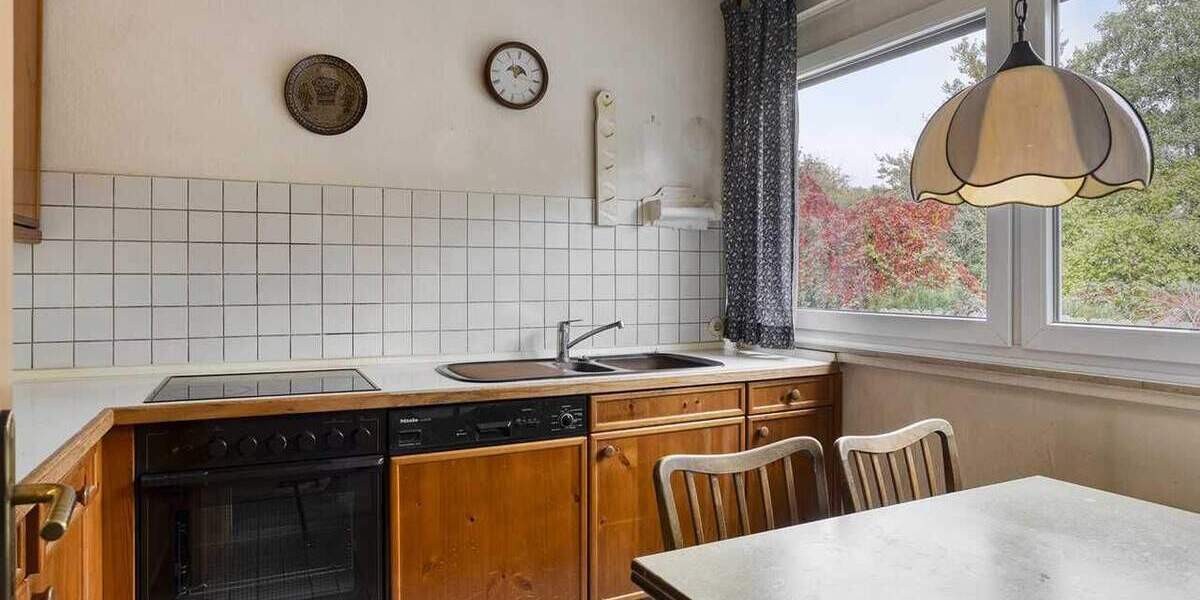 Charmantes Reihenhaus mit sonnigem Garten und einer Garage in Ratingen-Mitte 4 zimmer