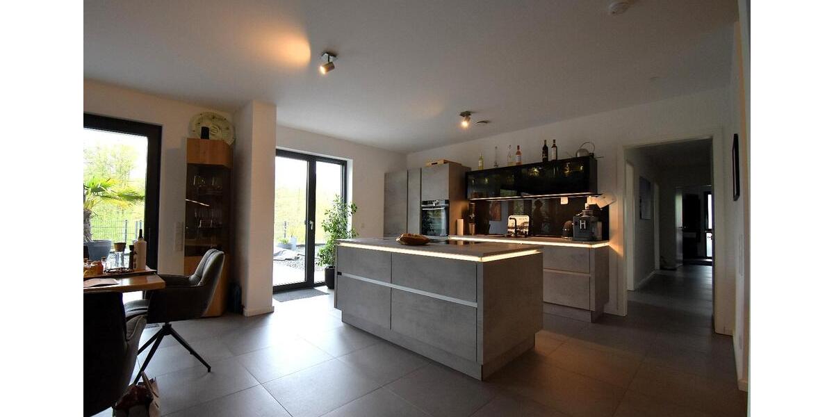 Terrassenwohnung Leverkusen Opladen - 3 Zimmer, 135 m&sup2;, 1.980&euro; | Angebot:26237032