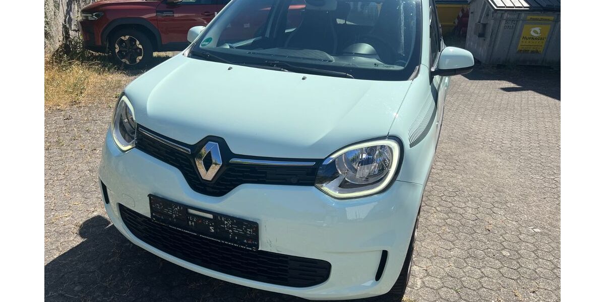 Renault Twingo 83.200 km 7.800 &euro; Halver 58553