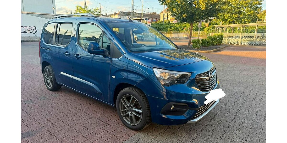 Opel Combo 140.000 km 7.999 &euro; Düsseldorf 40233
