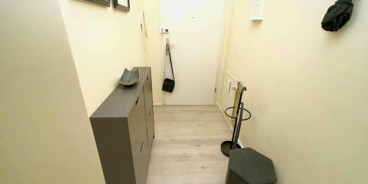 Etagenwohnung Düsseldorf Hassels - 3 Zimmer, 70 m&sup2;, 269.000&euro; | Angebot:26904236