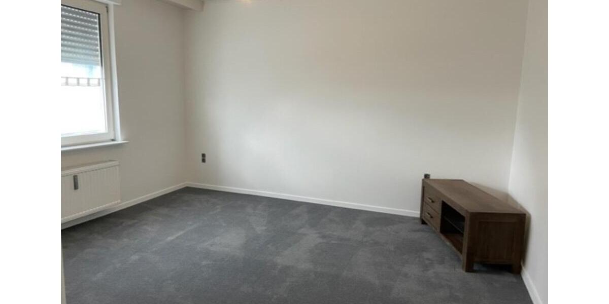 2 Zimmer Wohnung 49 qm in Hückeswagen, I. OG, Ab Januar 2026 zimmer