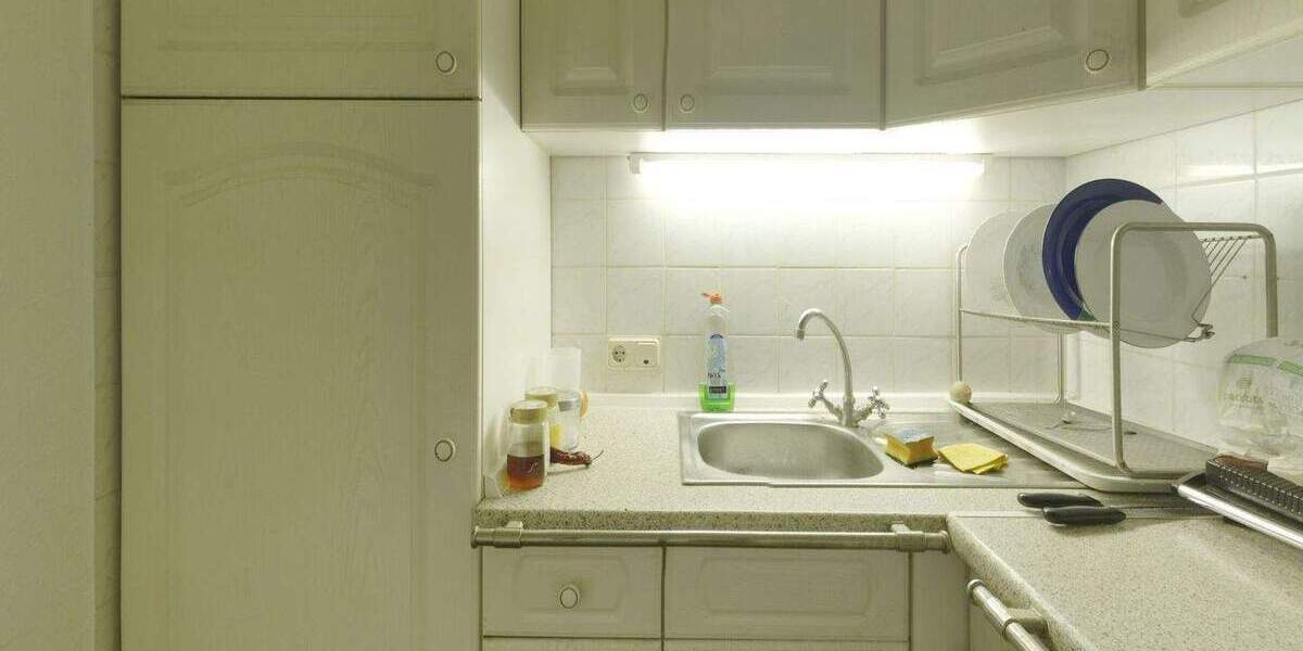 Bezugsfreie 1-Zimmer-Wohnung mit Balkon & Stellplatz in Leverkusen-Lützenkirchen 1 zimmer