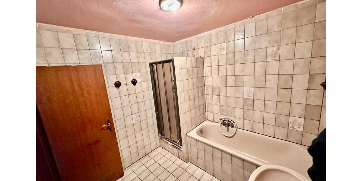 Etagenwohnung Düsseldorf Stadtbezirk 9 - 3 Zimmer, 85 m&sup2;, 189.999&euro; | Angebot:26445586