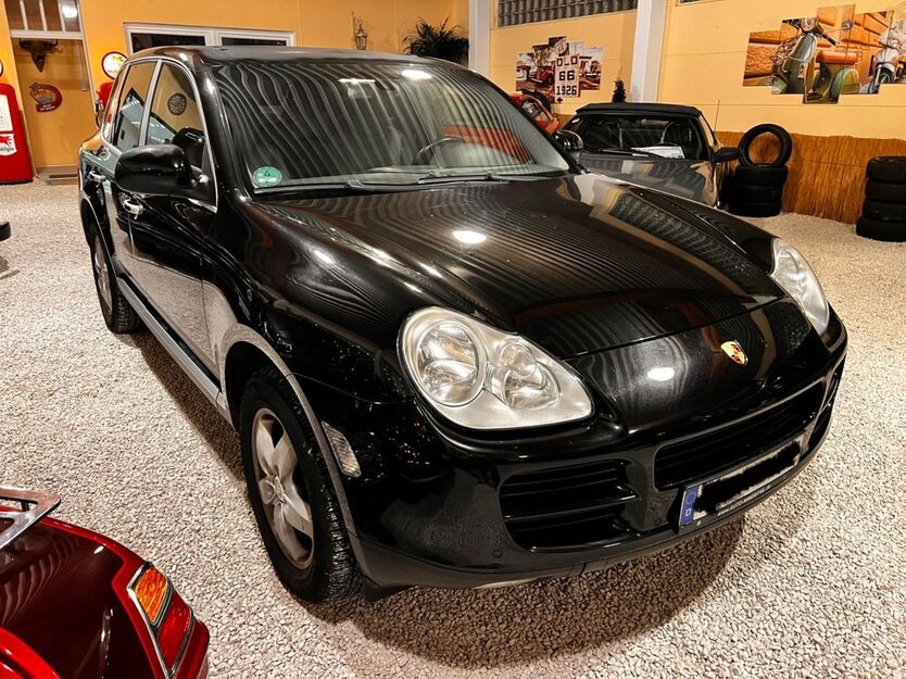 Porsche Cayenne 240.000 km 9.999 € Wuppertal 42115