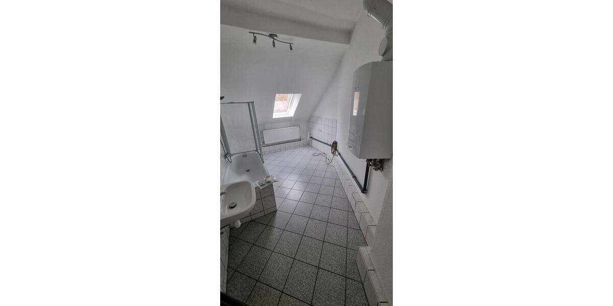 Charmante 4-Zimmer Dachgeschosswohnung zimmer