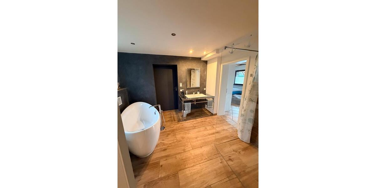 Provisionsfreie DHH mit Traumaussicht in Waldrandlage 7 zimmer