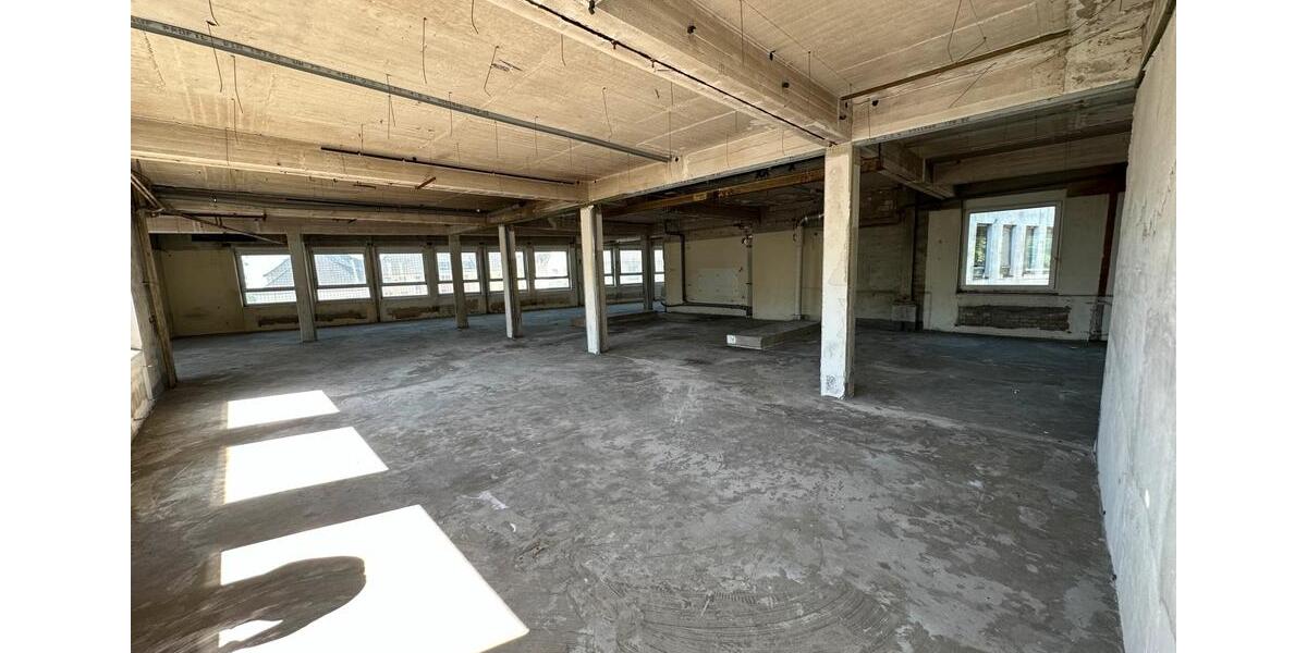 Mehrfamilienhaus, Wohnhaus Remscheid - 50 Zimmer, 1.401 m&sup2;, 450.000&euro; | Angebot:27168518