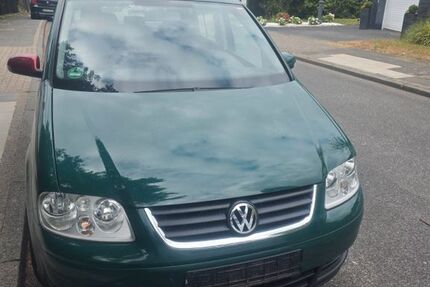 VW Touran 209.000 km 2.499 &euro; Wuppertal 42109