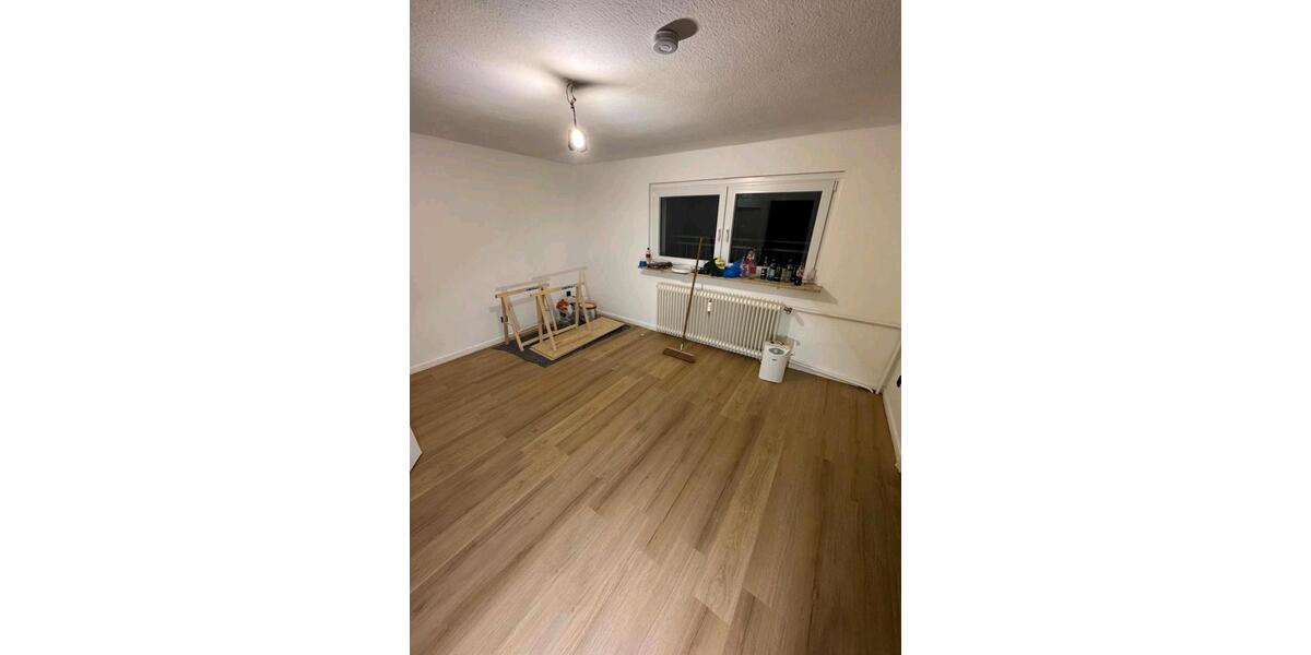 Etagenwohnung Remscheid - 3 Zimmer, 69 m&sup2;, 600&euro; | Angebot:26470930