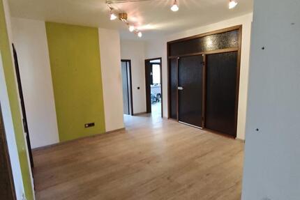 5-Zimmer Wohnung Halver - 2 Bäder - 146 m2 - Balkon - Zentrum 5 zimmer