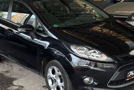 Ford Fiesta 245.000 km 1.499 &euro; Wuppertal 42117