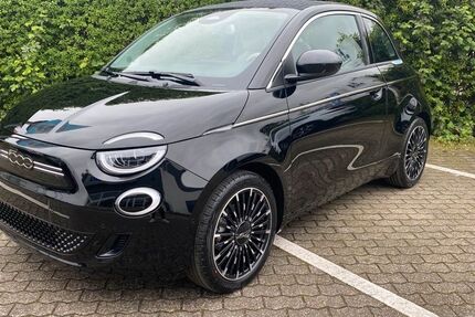 Fiat 500e 22.500 km 29.990 € Langenfeld 40764