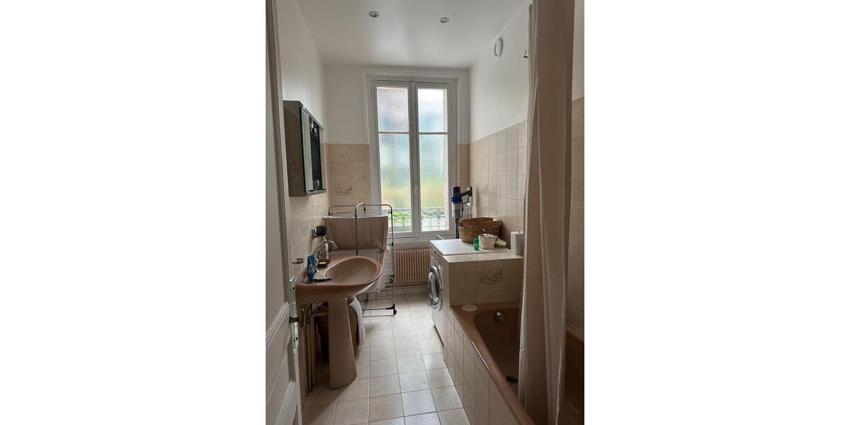 Etagenwohnung Düsseldorf Pempelfort - 3 Zimmer, 70 m&sup2;, 1.800&euro; | Angebot:26423172
