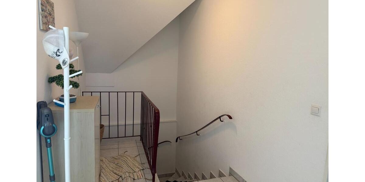 Einfamilienhaus Leverkusen Schlebusch - 4 Zimmer, 245 m&sup2;, 2.850&euro; | Angebot:25374192